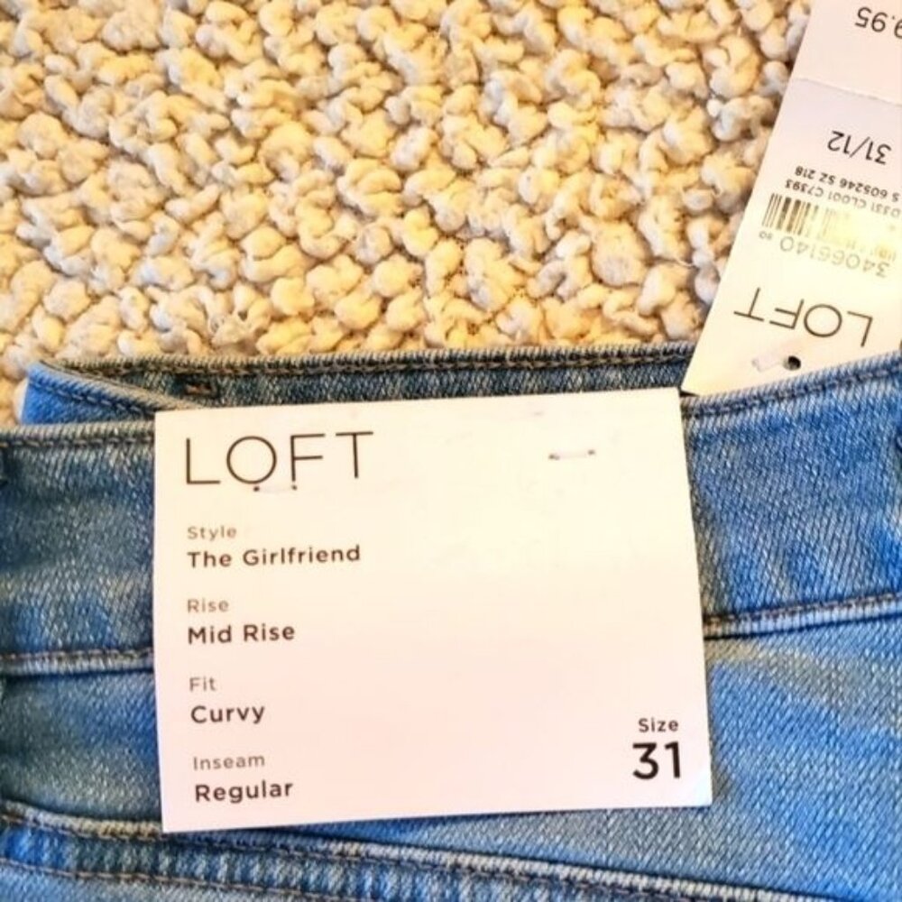 Loft The Girlfriend Curvy Mid Rise Jeans Size 31/12 Medium Wash Blue NEW